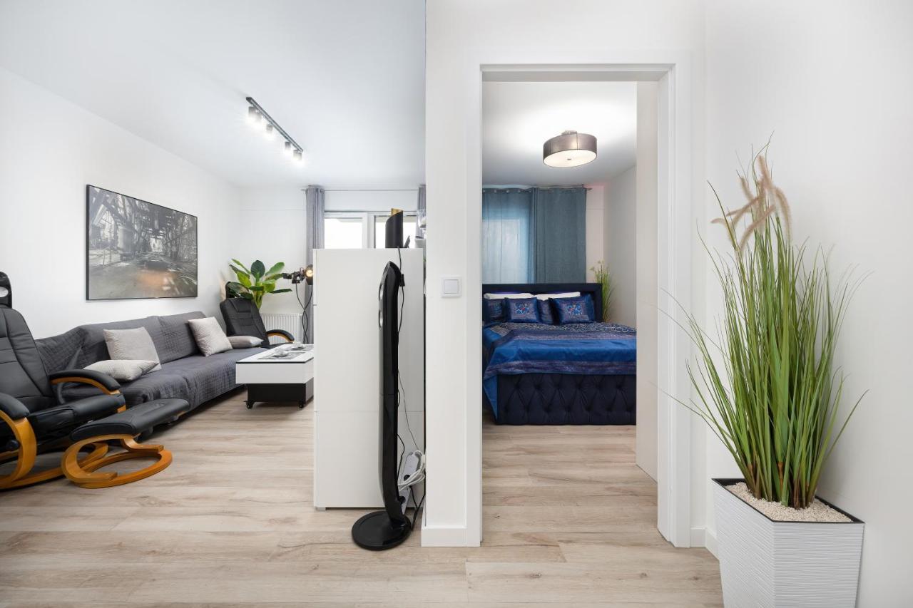 Platinium Apartment By Renters Prestige Rewal Exterior foto